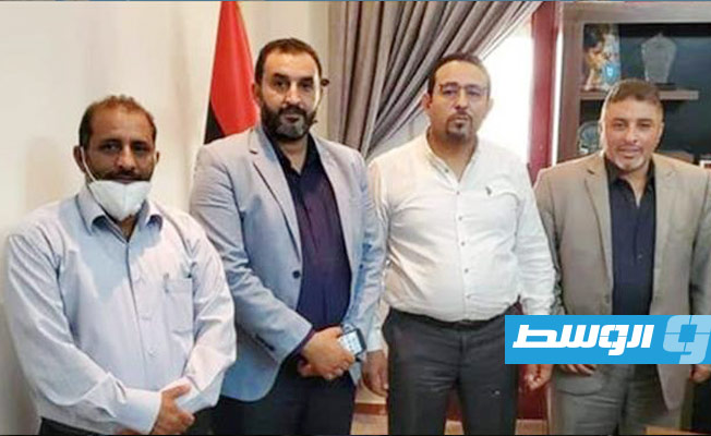 بحث مشاكل المياه في شحات وسوسة خلال اجتماع وزاري