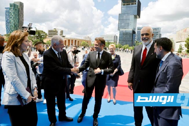 ماكرون يدعو إلى الاستثمار في أوروبا: مكان مستقر وموثوق