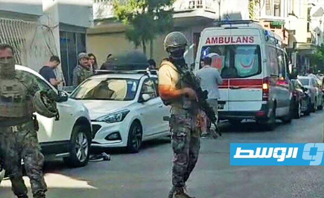 السلطات التركية توقف فتى بعد مقتل شرطيين بإطلاق نار قرب إزمير