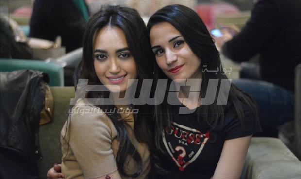المغربية زينب أسامة تحتفل بنجاح أغنيتها «دادا حياني» (صور وفيديو)