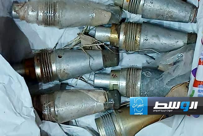 انتشال 8 قذائف و10 صمامات تفجير في مصراتة
