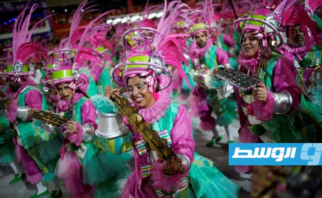 كرنفال ريو يحتفي بجذوره الأفريقية