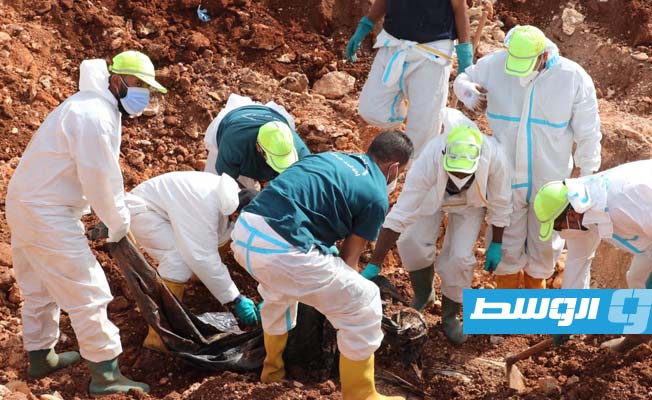إعادة دفن 62 جثة من ضحايا «دانيال» بمقبرة الفتائح بدرنة وفتح 60 ملفًا لأهالي الضحايا