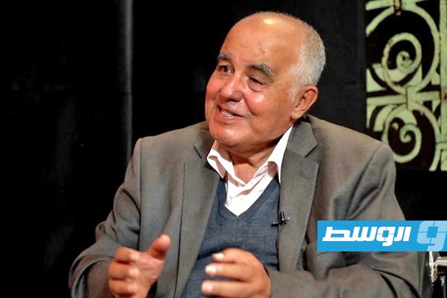 المدينة القديمة بطرابلس تحتضن افتتاح معرض الفنان التشكيلي مختار دريرة