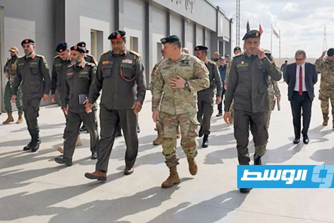 نائب قيادة «أفريكوم» يجدد الالتزام الأميركي بدعم الوحدة والاستقرار في ليبيا
