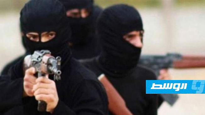 سرقوا مقتنيات بـ81 ألف دينار.. ملثمون يقتحمون منزلًا في عين زارة
