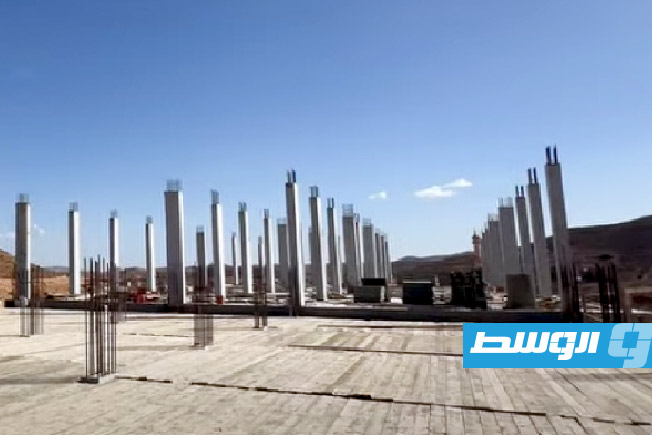 استمرار تنفيذ 20 فصلا دراسيا بمدرسة «بدر الكبرى» في ترهونة (فيديو)