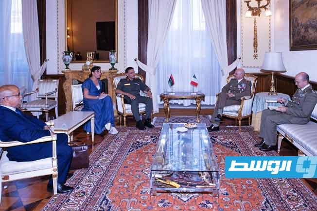 النمروش يبحث التعاون العسكري مع إيطاليا