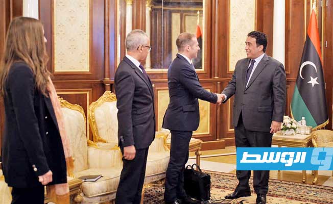 فرنسا: القادة الليبيون يؤكدون دعمهم الكامل لمبادرة باتيلي