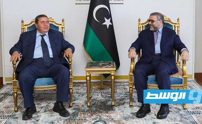 المشري يشدد خلال لقائه رئيس المحكمة العليا على استقلالية القضاء وإبعاده عن التجاذبات السياسية