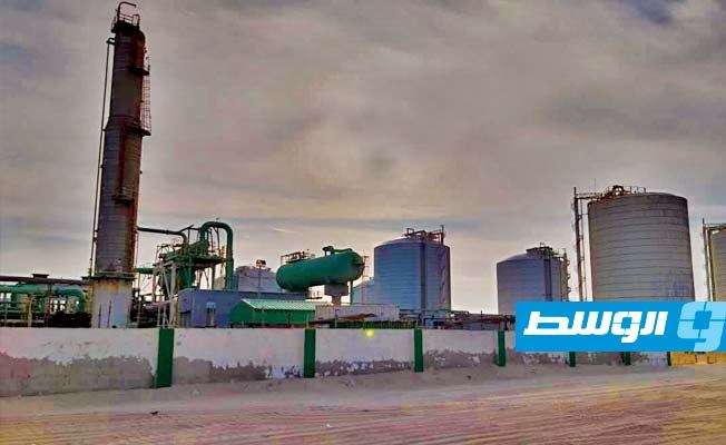 تشغيل معمل الغاز في ميناء الزويتينة بعد توقفه أكثر من 10 أشهر