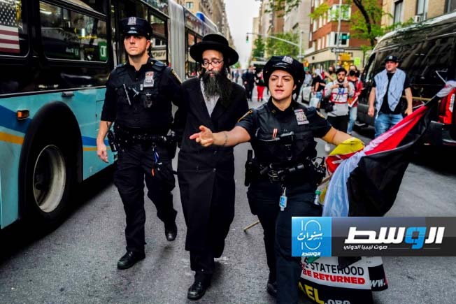 تجمع مؤيد للفلسطينيين تزامنا مع حفلة «ميت غالا» في نيويورك