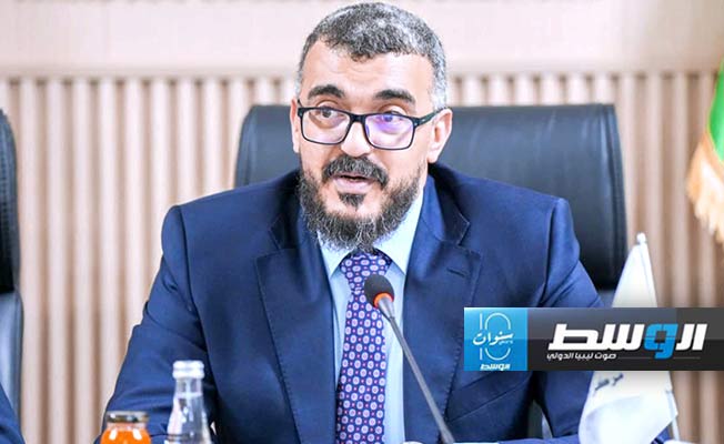 التومي يشكل لجنة طوارئ برئاسة عميد «بلدي العوينات»