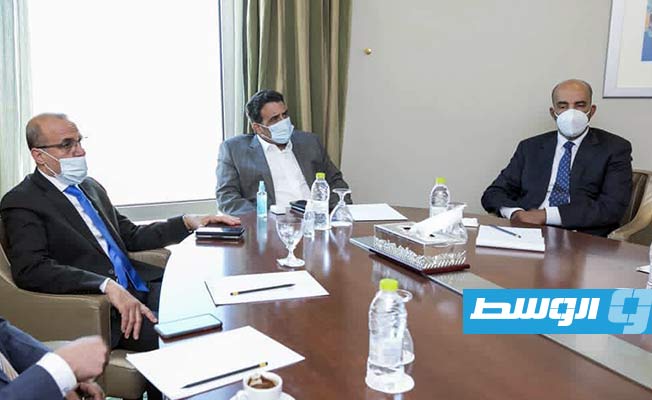«الرئاسي» يرحب بقرار مجلس الأمن الداعم للسلطة التنفيذية ويؤكد احترامه ودعمه لتنفيذ وقف إطلاق النار
