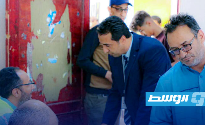 علي القطراني يتابع انطلاق الانتخابات في 5 بلديات