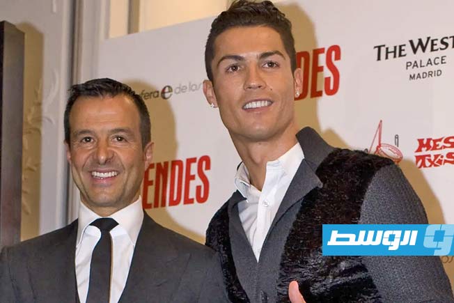مينديز يكشف تفاصيل صراع كبار أوروبا على رونالدو في 2003