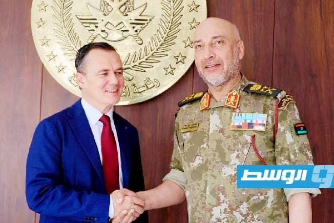 الحداد يبحث مع سفير فرنسا الجديد مواصلة التعاون العسكري
