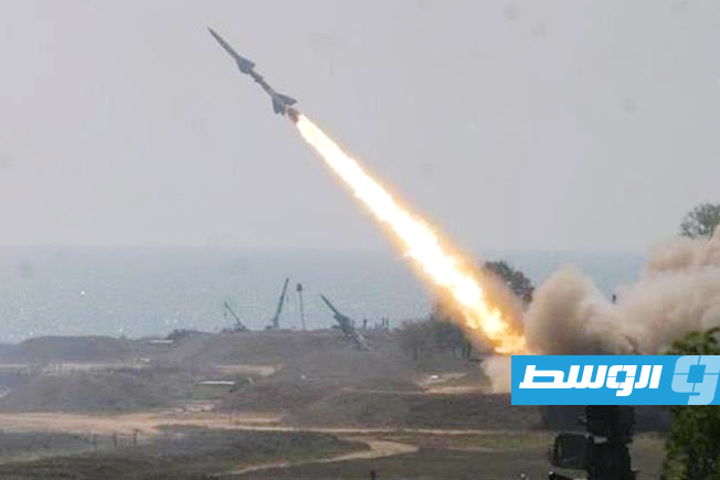الحوثيون يستهدفون مطار بن غوريون بصاروخ بالستي.. وصفارات الإنذار تدوي غرب القدس