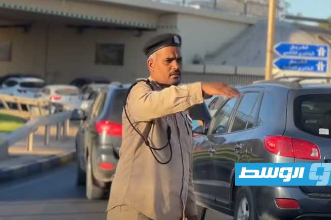 مديرية أمن طرابلس تغلق جزءًا من الطريق الرابط بين منطقتي الجبس والدعوة الإسلامية