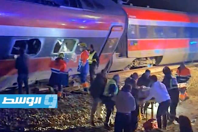 21 قتيلا و30 مصابا في حالة خطيرة جراء تصادم قطارين بإسبانيا