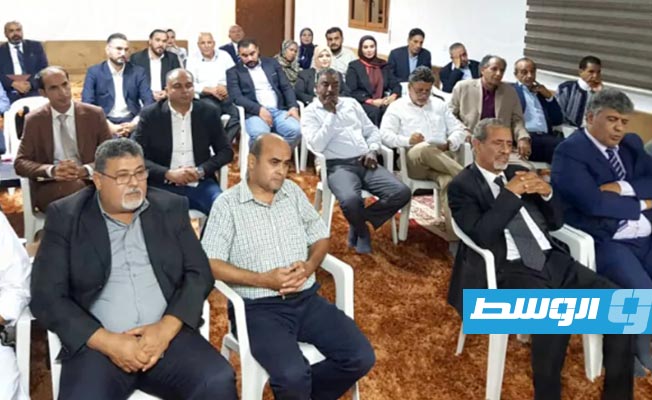 33 حزبا سياسيا تقدم مقترحات لتعديل نصوص بعض مواد مشروع الدستور