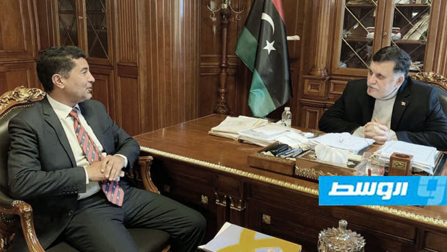 السراج يصدر تعليمات بتجهيز ودعم مستشفيي زوارة المركزي والبحري