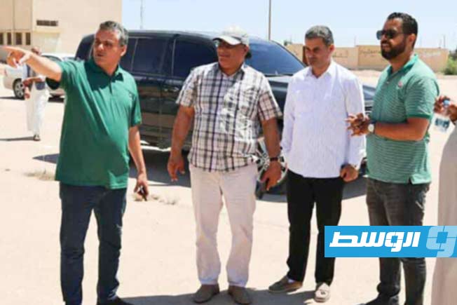 المعداني يتفقد موقع إنشاء مدرسة نموذجية في أبوهادي