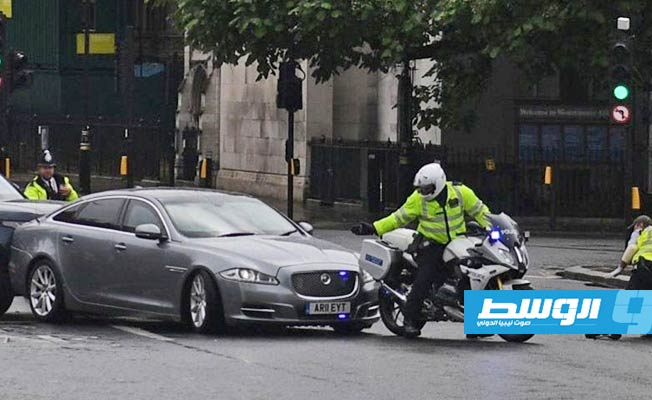 رئيس وزراء بريطانيا يتعرض لحادث مروري بعد جلسة البرلمان «فيديو»