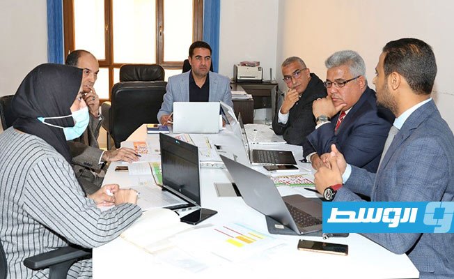 المفوضية العليا تراجع احتياجات مكاتب الإدارة الانتخابية في البلديات