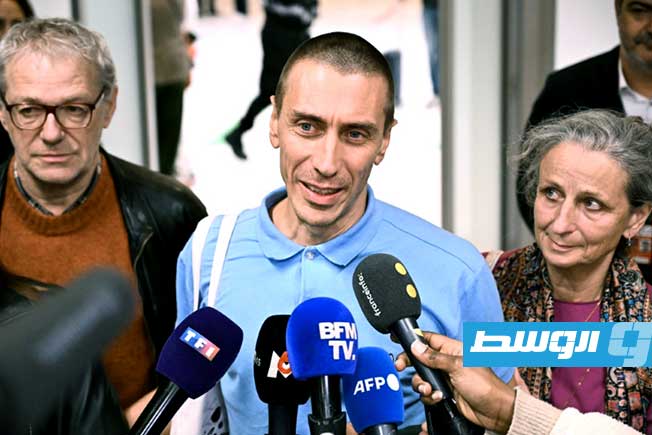 الفرنسي كاميلو كاسترو يعود إلى وطنه بعد الإفراج عنه في فنزويلا