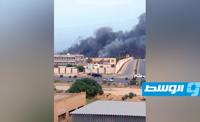 بالصور.. آثار انفجار مخزن ذخيرة في جنزور