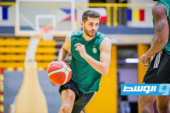 شاهد.. الأهلي طرابلس يواجه الكويت الكويتي في البطولة العربية لكرة السلة