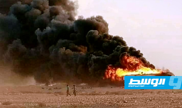 انفجار شاحنة نقل وقود على طريق اشميخ جنوب بني وليد