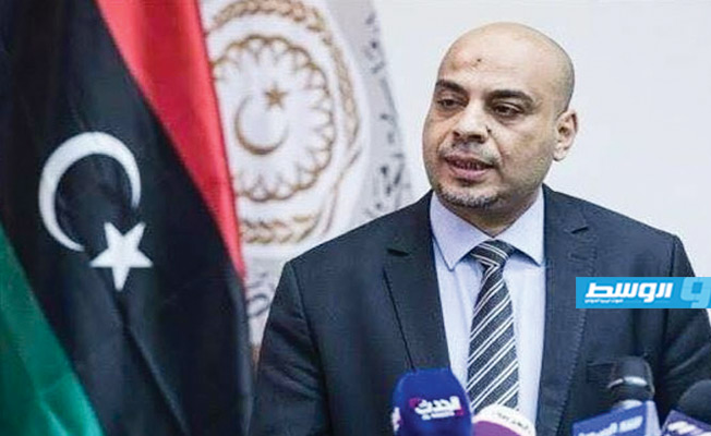 وزير الاقتصاد في «الموقتة»: إعفاء تجار من ضريبة النقد «سياسة تمييزية» تربك السوق