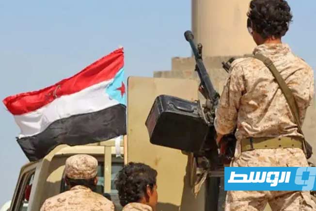 أكثر من 400 سائح عالقون في جزيرة سقطرى اليمنية بعد إلغاء الرحلات الجوية بسبب النزاع