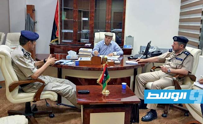 جلالة يتابع الجهود الأمنية لإعادة النازحين إلى منازلهم