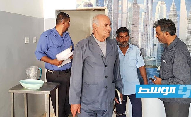 إغلاق عدد من المطاعم في طبرق لمخالفتها الشروط الصحية