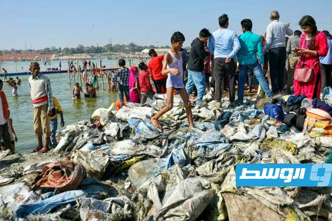 جهود ضخمة لتنظيف مدينة براياغراج بعد مهرجان «كومبه ميلا» بالهند