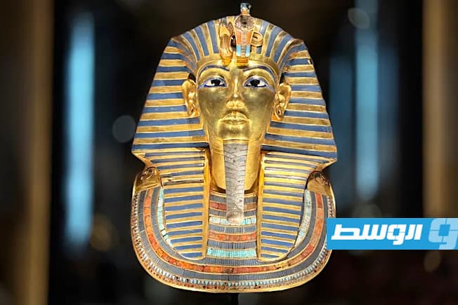 عرض مجموعة توت عنخ آمون الذهبية للمرة الأولى بالمتحف المصري الكبير