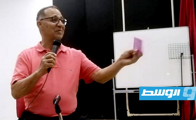 العبارة يحاضر عن المسرح المدرسي بـ«تقنيات الفنون»