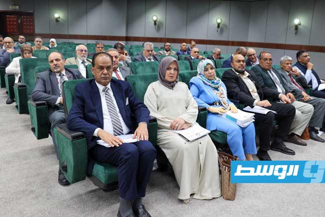 مجلس النواب يكلف لجنة بإعداد الرد القانوني بشأن «مراسيم الرئاسي»