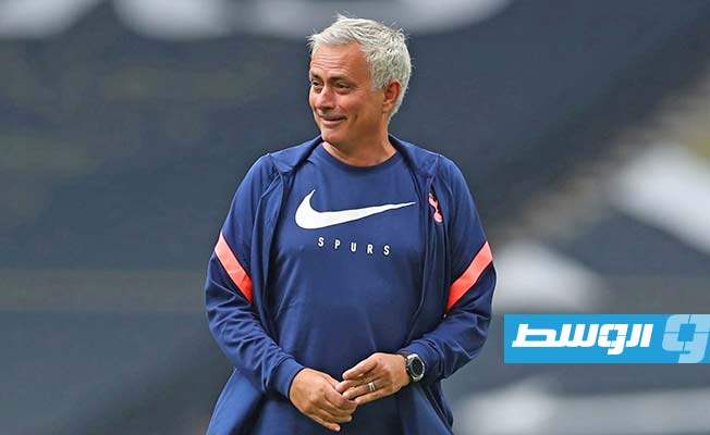 رئيس توتنهام: تعيين مورينيو وكونتي كان خطأ