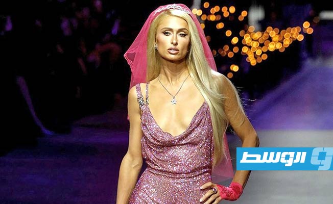 «إلهة تعزف الجرنج».. جديد فيرساتشي للربيع