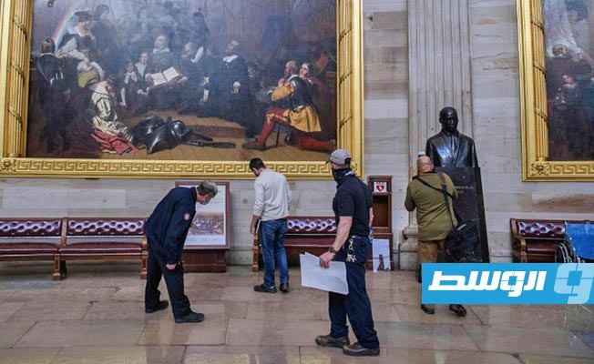 تكريم جثمان الشرطي الأميركي الذي سقط في أحداث الكونغرس بمبنى الكابيتول