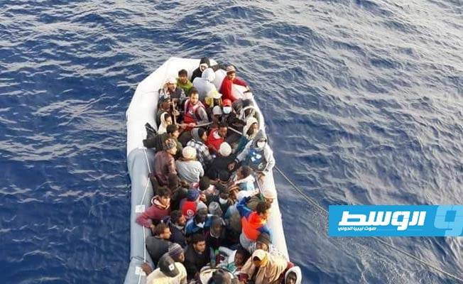 إنقاذ 70 مهاجرا شمال الحقول البحرية النفطية