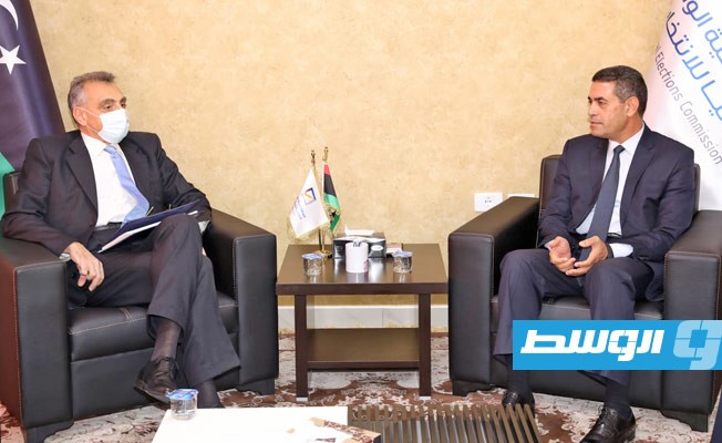 السفير الإيطالي يلتقي السائح لبحث متطلبات إدارة وتنفيذ الانتخابات