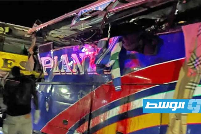 بالفيديو: مقتل 63 شخصا بحادث سير في أوغندا