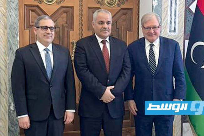عيسى ونورلاند يناقشان استقلال «المركزي» وشفافية الإيرادات