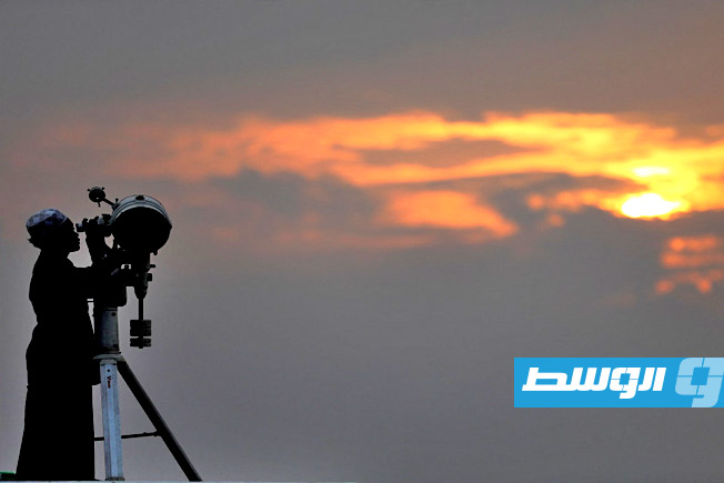 9 دول عربية تعلن الجمعة أول أيام عيد الفطر