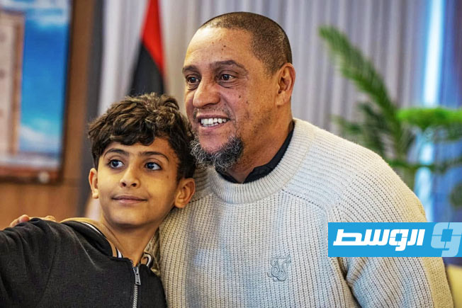 (صور).. نجوم عالميون في افتتاح ملعب بنغازي الدولي